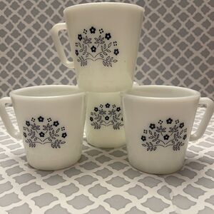 Vintage 5 Pyrex Milk White Coffee Mugs Cups Summer Impressions Blueberry Pattern